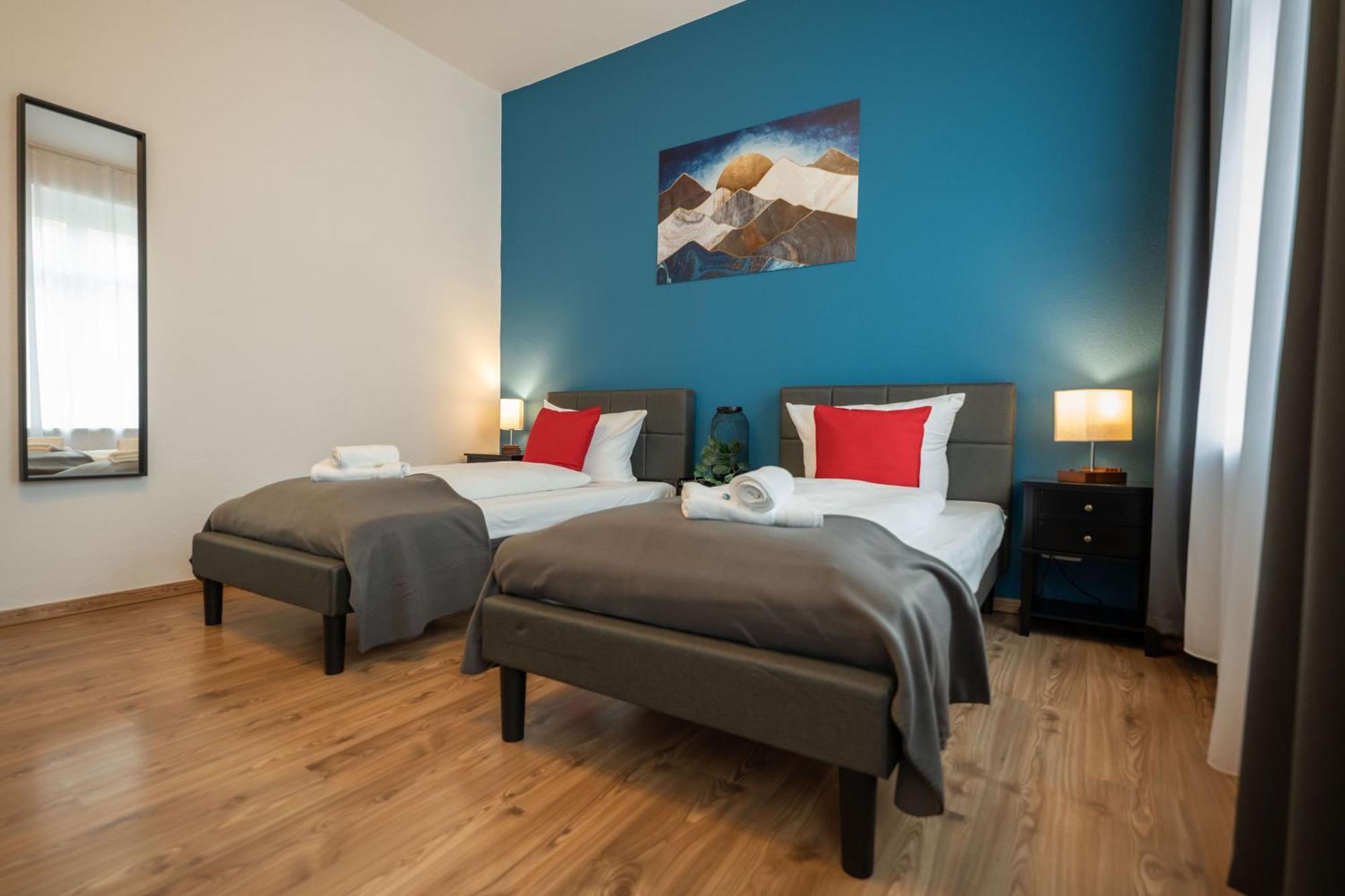 T21 - Apartment Direkt Im Zentrum Mit Parkplatz Chemnitz Buitenkant foto